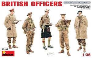British Officers with 5 Figures