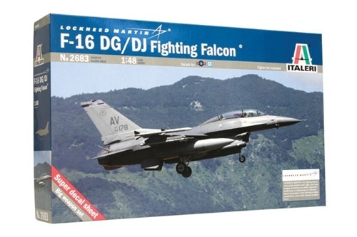 F - 16D Fighting Falcon by Italeri