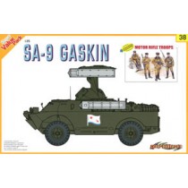 Soviet Self Propelled Surface to Air Missile SA-9 Gaskin w/+ Motor Rifle Troops