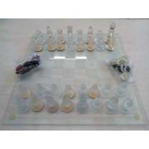 Scacchiera in vetro / glass chessboard