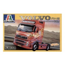 Volvo FH16 Globetrotter XL by Italeri