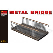 Metal bridge