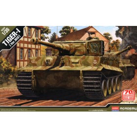 German Tiger I Mid Ver. `Invasion of Normandy 70th Anniversary Kit` 