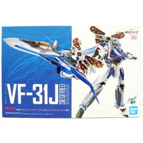 Bandai DX Chogokin Movie VF-31J Siegfried (Hayate Immelmann Custom) Field Projection Unit Equipped Figure