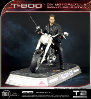 T-800 On Motorcycle LTD Single ED Statue